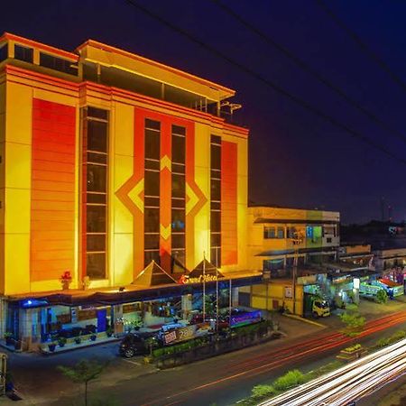 Grand Hotel Jambi Eksteriør billede