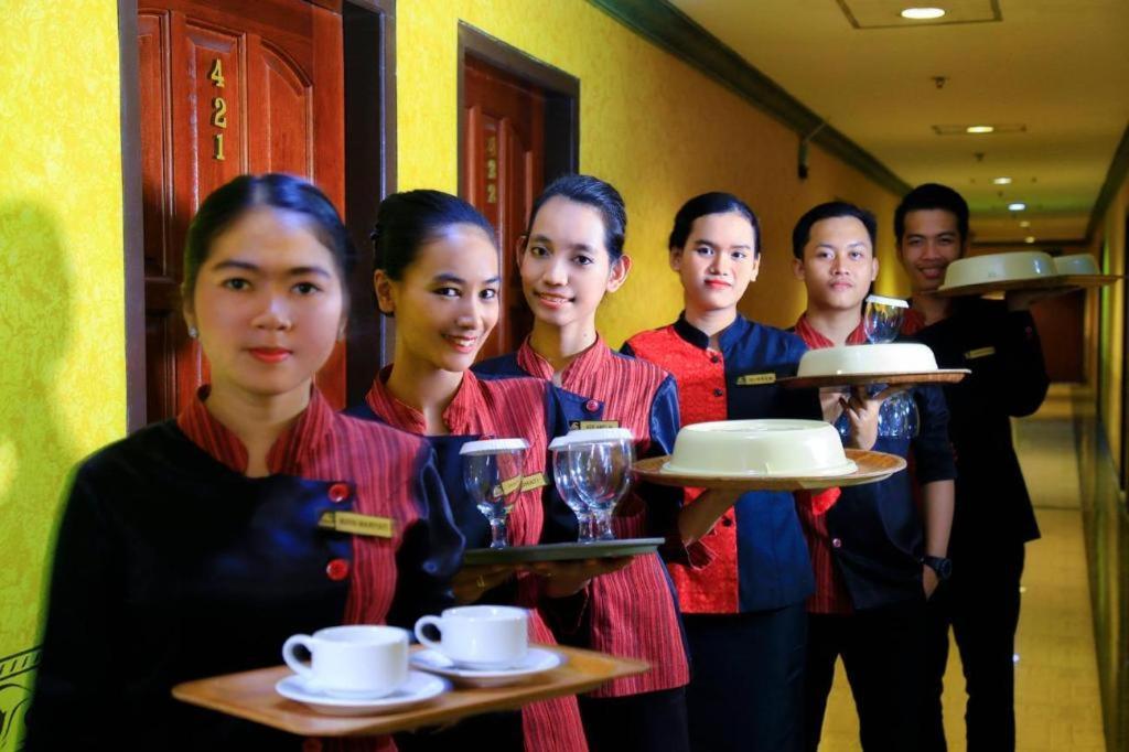 Grand Hotel Jambi Eksteriør billede