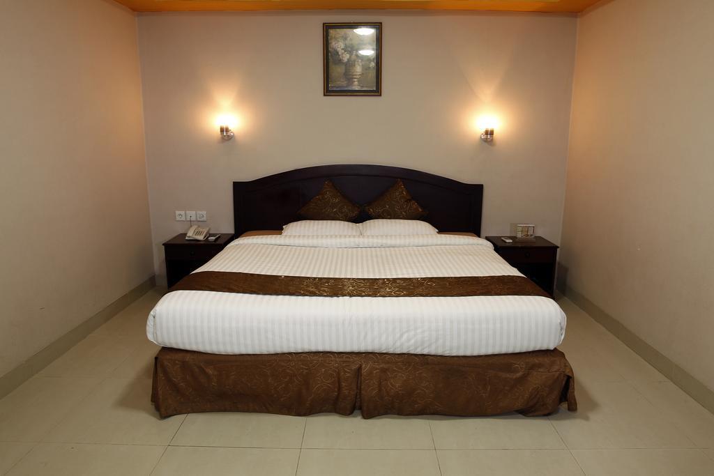 Grand Hotel Jambi Eksteriør billede